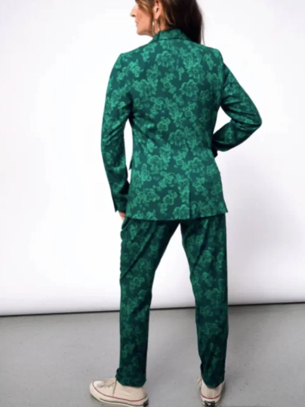 The Empower Tux Blazer (M) - Picture 4 of 4